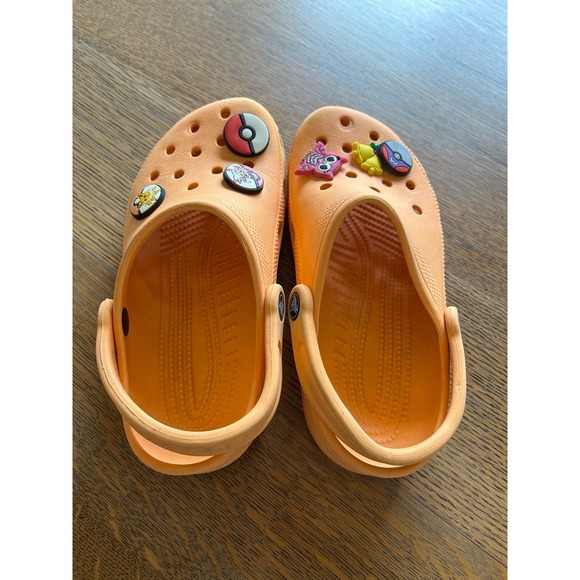 Crocs with 6 Charms – Peachy‎ Orange – Size 4/6 - Picture 2 of 8